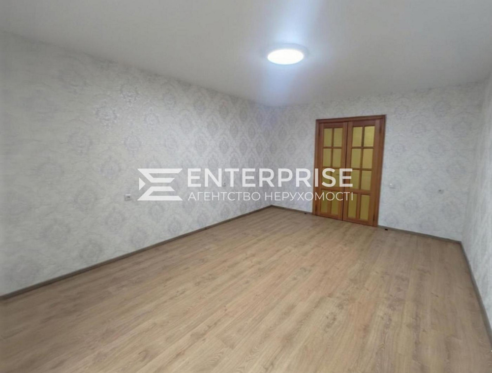 Продаж Квартира 4-кімнатна, 2/13 поверх на вул. Лобановского Киев - изображение 2