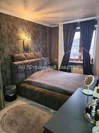 Продаж Будинок 3-кімнатний на Берестейский пр-т, 146/2 Киев