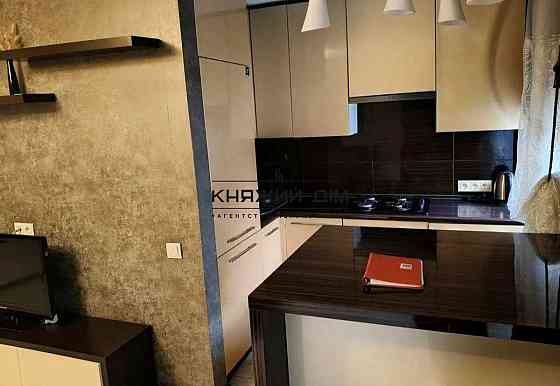 Продаж Квартира 2-кімнатна, 2/5 поверх на вул. Киквидзе ул./Михайла Бойчука Киев