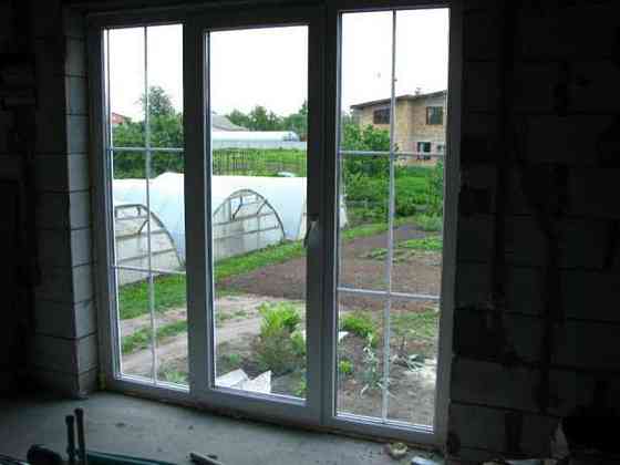 Продаж 3-поверховий Будинок з ділянкою 10 сот 198 кв.м  на Грушевского Бориспіль