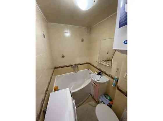 Продаж Квартира 2-кімнатна, 4/5 поверх на Генерала Петрова вулиця, 46 Одесса