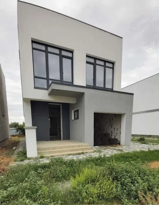 Продам коттедж / таунхаус в пригороде Черноморска ( Ильичевск) с. Молодежное Молодіжне - фото 1