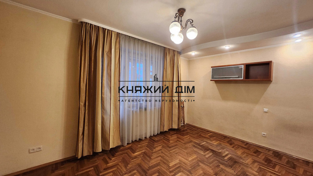 Продаж 2-кімнатної квартири в центрі. № 21146726 Київ - фото 4