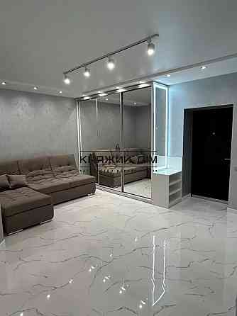 Продаж Квартира 1-кімнатна, 7/24 поверх на Харьковское шоссе Київ