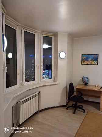 Оренда Квартира 3-кімнатна на Урлівська, 38 Київ