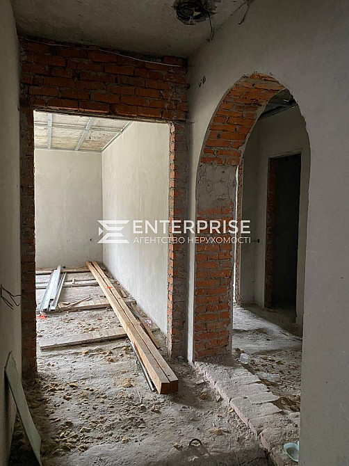 Продаж 3-поверховий Будинок з ділянкою 4 сот 170 кв.м 5 кімн. на Арктичної вул. Брюховичі (Перемишлянський район) - фото 9