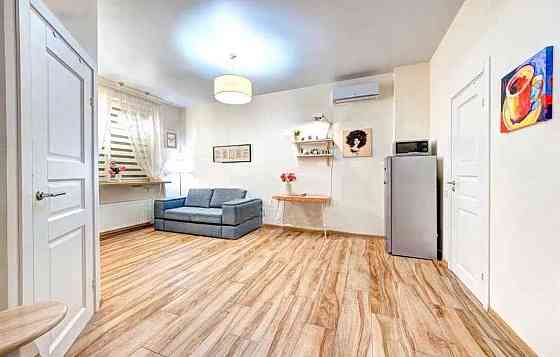 Оренда Квартира 2-кімнатна, 6/14 поверх на ул. Василия Тютюнника Киев