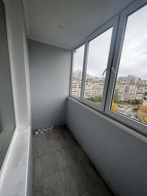 Оренда Квартира 3-кімнатна, 10/10 поверх на пр. Петра Григоренко Kiev - photo 1