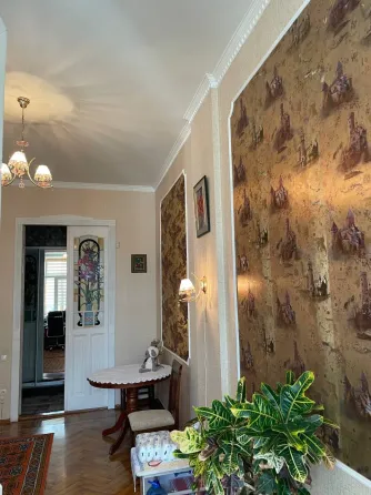 Продаж 5к Квартира 175 кв.м ул. Кузнечная Одеса