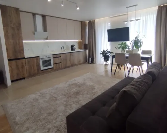 Оренда 2к Квартира 59 кв.м Тлехаса 19 Ужгород