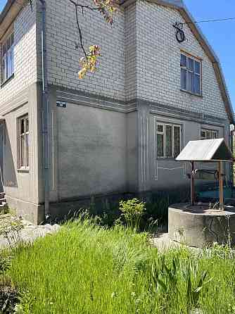 Дом 2 этажа в кооперативе "Заря" – 6 соток, сад, рядом озеро Молодіжне