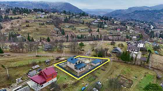 Продаж  Будинок з ділянкою 12.35 сот 210 кв.м 3 кімн.  Славське