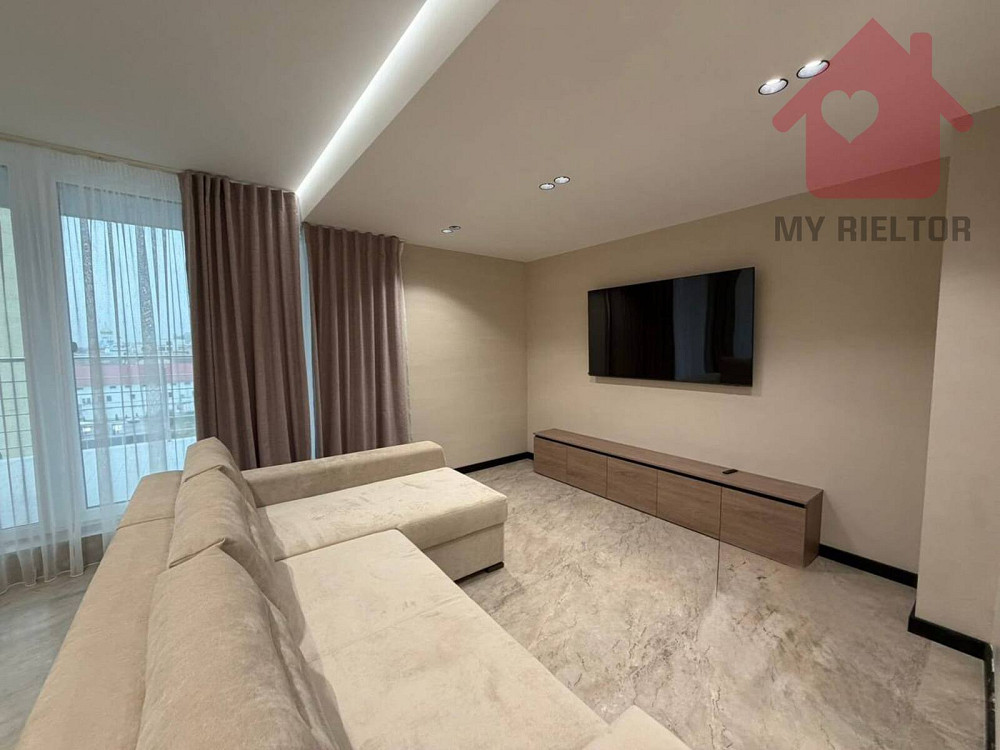 Продаж Квартира 3-кімнатна, 7/7 поверх на Богдана Хмельницького пл. Uzhhorod - photo 2