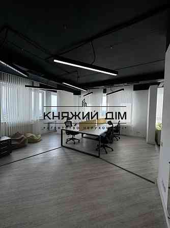Продаж офісне приміщення на Елизаветы Чавдар ул. поверх - 24/24 Киев