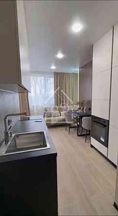 Оренда Квартира 1-кімнатна, 4/4 поверх на Практична вул., 2 Киев