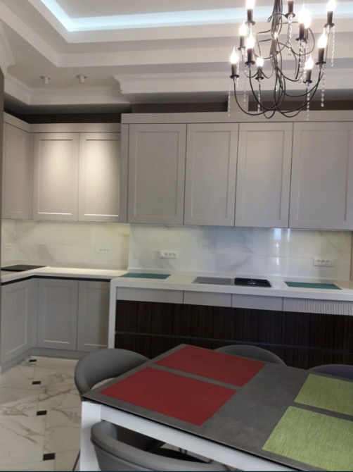 Продаж Квартира 3-кімнатна, 7/11 поверх на Военный спуск Одеса - фото 1