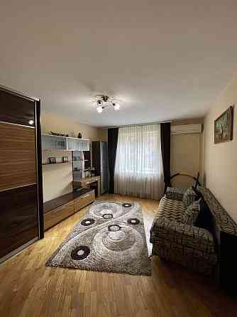 Оренда Квартира 3-кімнатна на вул. Шопена Ивано-Франковск