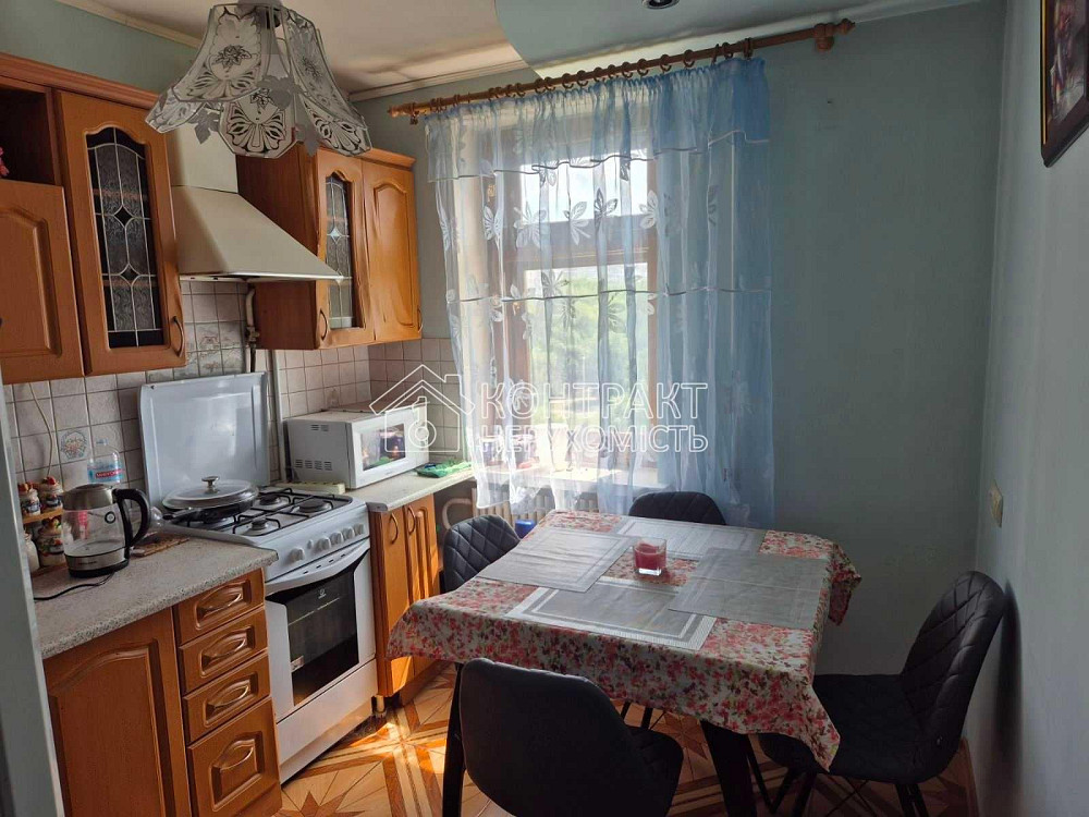 Продаж Квартира 2-кімнатна, 6/10 поверх на вул. Героїв Праці Харків - фото 2