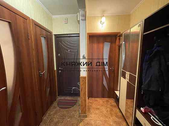 Оренда 3-кімнатної роздільної квартири, метро Політехнічний інститут. № 11199870 Київ