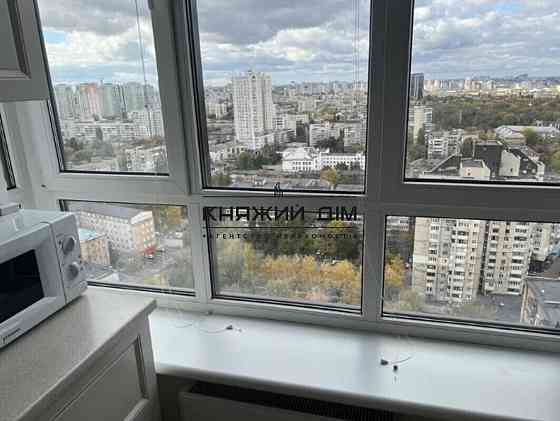 Продажа 3-комнатной квартиры в ЖК Соломенская 20В. № 21141410 Київ