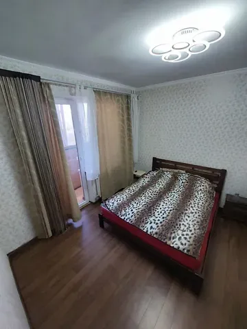 Продаж 3к Квартира 68.2 кв.м Квітнева вулиця 52 Миколаїв - фото 1