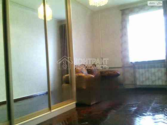 Продаж Квартира 4-кімнатна, 2/5 поверх на вул. Героїв Харкова Харків