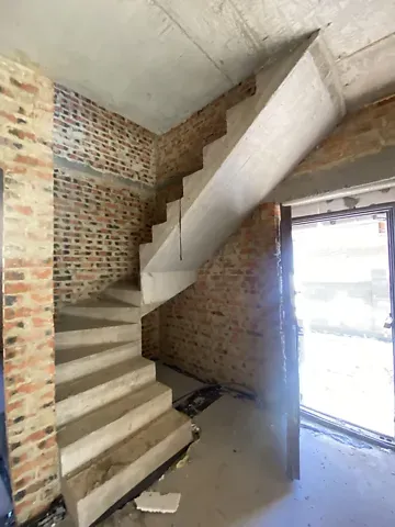 Продаж 2-поверховий   120 кв.м 4 кімн. на Кулика і Гудачека (Макарова) вулиця Рівне - фото 8