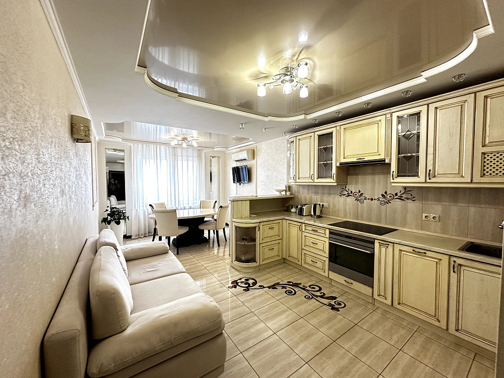 Продаж Квартира 3-кімнатна, 15/22 поверх на Лаврухіна Миколи вул., д. 8 Київ - фото 1