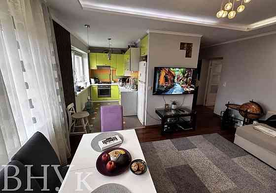 Продаж Квартира 3-кімнатна, 2/5 поверх на Національної Гвардії Ужгород