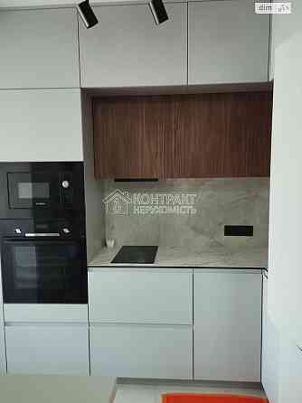 Продаж Квартира 1-кімнатна, 8/10 поверх на вул. Лосевський Kharkiv