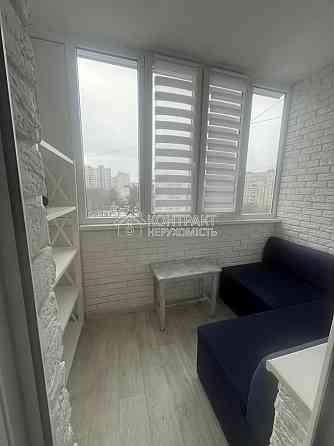 Продаж Квартира 3-кімнатна, 8/12 поверх на вул. Академіка Павлова Харьков