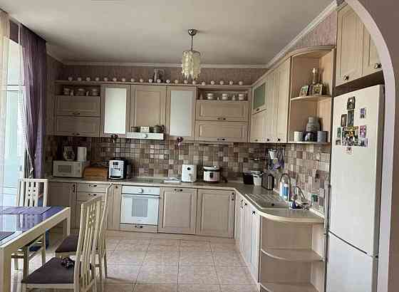 Продаж Квартира 3-кімнатна, 6/16 поверх на Левитана ул. Odessa