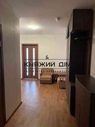 Оренда 2 кімнатної квартири на Моторному провулку 11Б код 11199085 Kiev