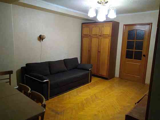 Оренда Квартира 2-кімнатна, 4/9 поверх на Чоколівський бульв., 18 Kiev