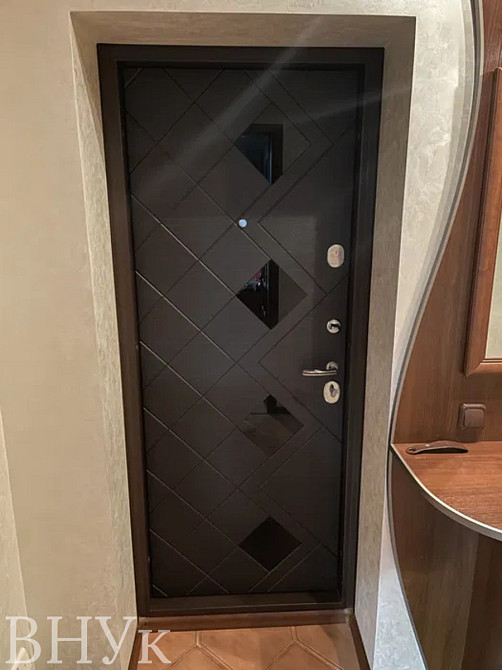 Продаж Квартира 3-кімнатна, 5/6 поверх на Новочерчицька Луцк - изображение 7