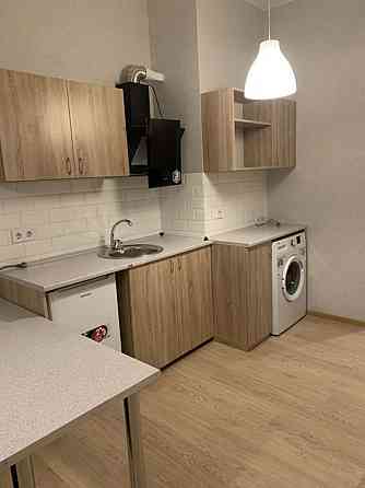 Продаж Квартира 1-кімнатна, 3/4 поверх на Идейная, 7 Kiev