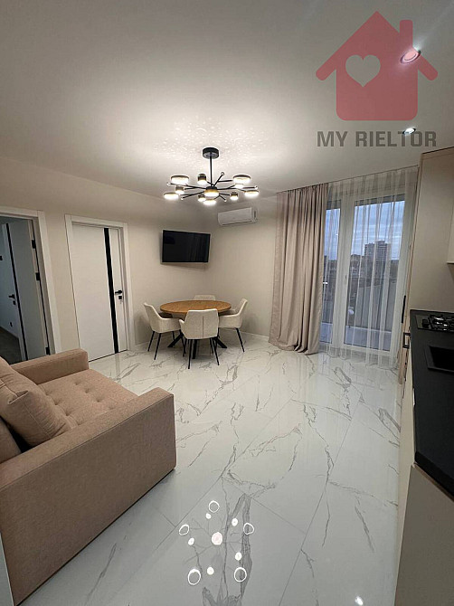 Продаж Квартира 2-кімнатна, 3/8 поверх на Бабяка Ужгород - фото 3