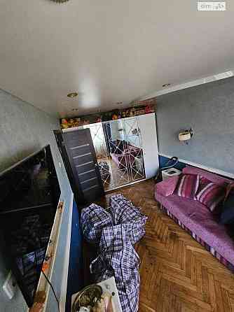 Продаж Квартира 2-кімнатна, 3/9 поверх на Лесі Українки вул., д. 12 Kiev