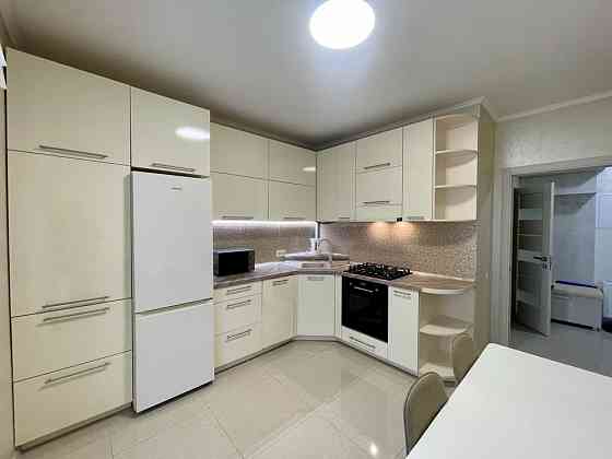 Продаж Квартира 2-кімнатна, 2/9 поверх на вул. Володимира Великого Львів