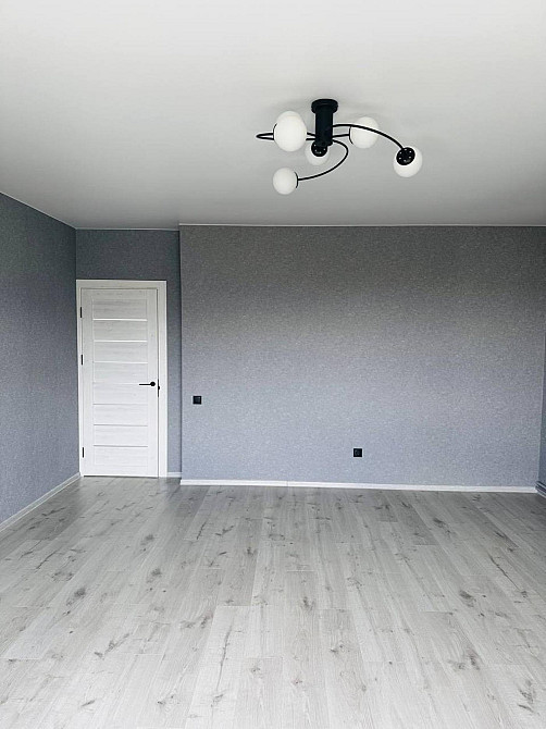 Продаж Квартира 2-кімнатна, 11/11 поверх на вул. Степана Дем'янчука Рівне - фото 7