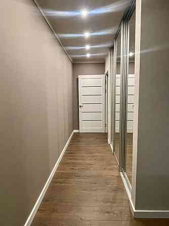 Продаж Квартира 2-кімнатна, 15/26 поверх на Гетьмана Вадима вул., д. 1А Kiev