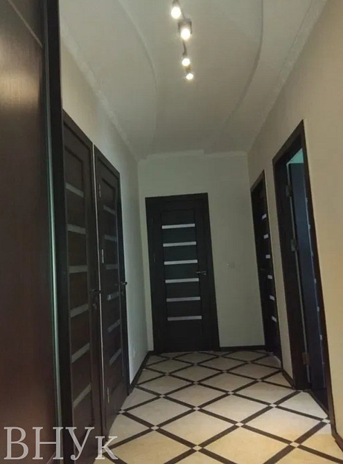 Продаж Квартира 2-кімнатна, 4/10 поверх на вул. Целевича Ю. Івано-Франківськ - фото 2