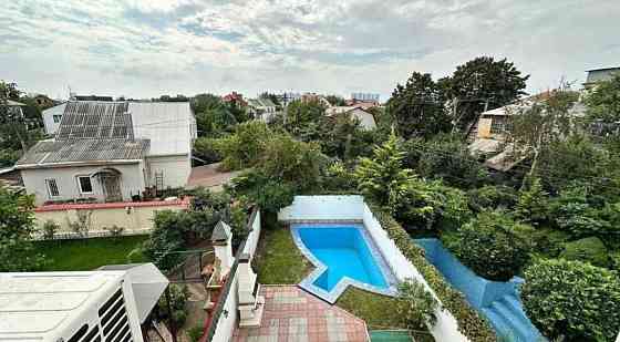 Продам дом  335кв.м на 7 ст. Б.Фонтана Одеса