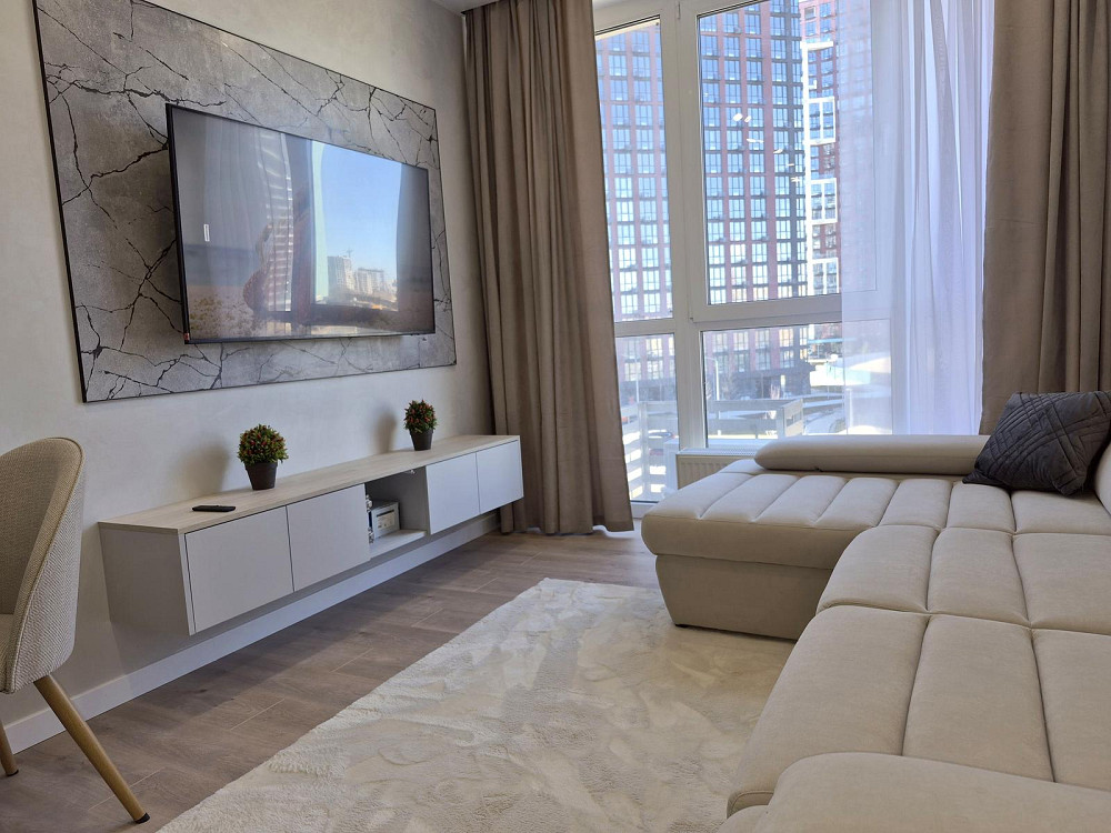 Продаж Квартира 1-кімнатна, 4/26 поверх на Віктора Некрасова вул., д. 8 Київ - фото 1