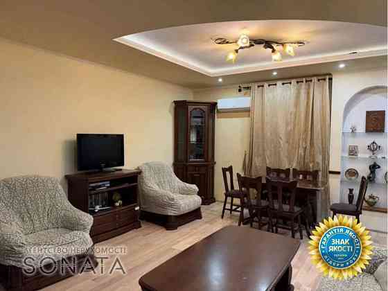 Продаж Квартира 3-кімнатна, 3/5 поверх на вул. Університетська, 14 Черкаси