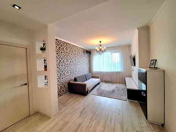 Продаж Квартира 2-кімнатна, 21/28 поверх на Велика Китаївська вул., д. 59 Київ