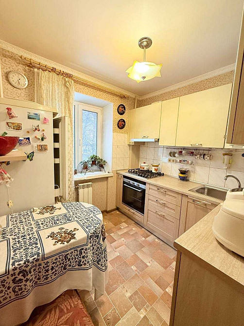 Продаж Квартира 2-кімнатна, 3/5 поверх на Голосіївська вул., д. 18 Kiev - photo 3