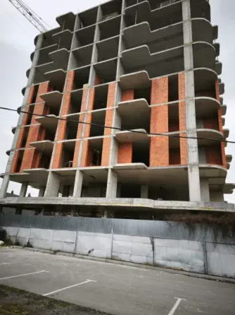 Продаж 1к Квартира 46 кв.м Курортна 45 Ужгород