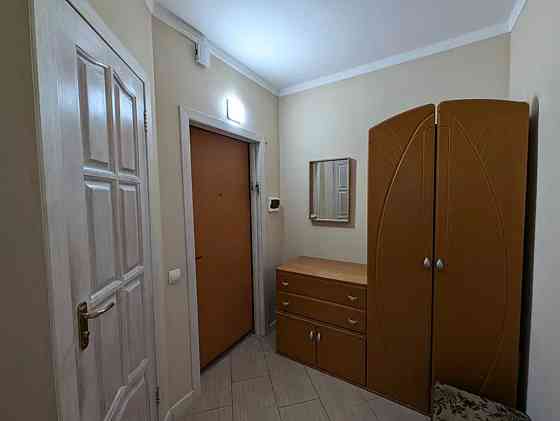 Оренда Квартира 1-кімнатна, 1/9 поверх на вул. Деміївська, 51 Київ