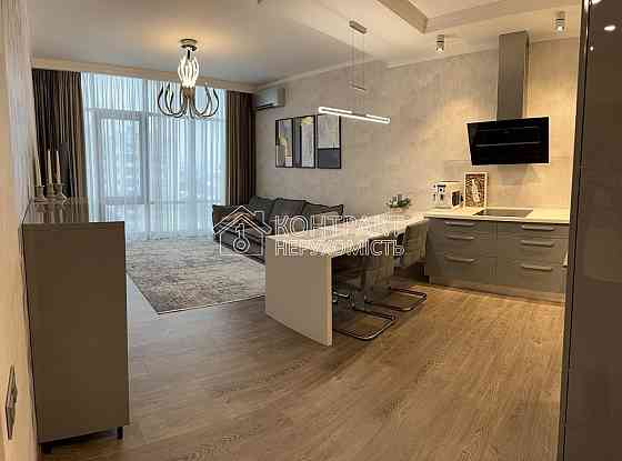 Продаж Квартира 3-кімнатна, 14/16 поверх на вул. Професорська Kharkiv